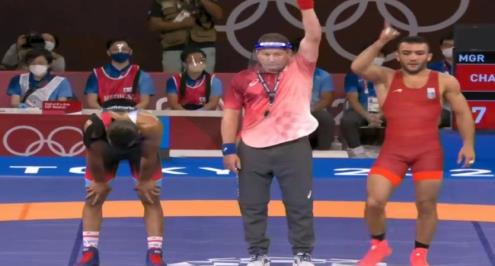 في 10 ثوانٍ.. كيشو يخسر فرصة التأهل لنهائي المصارعة